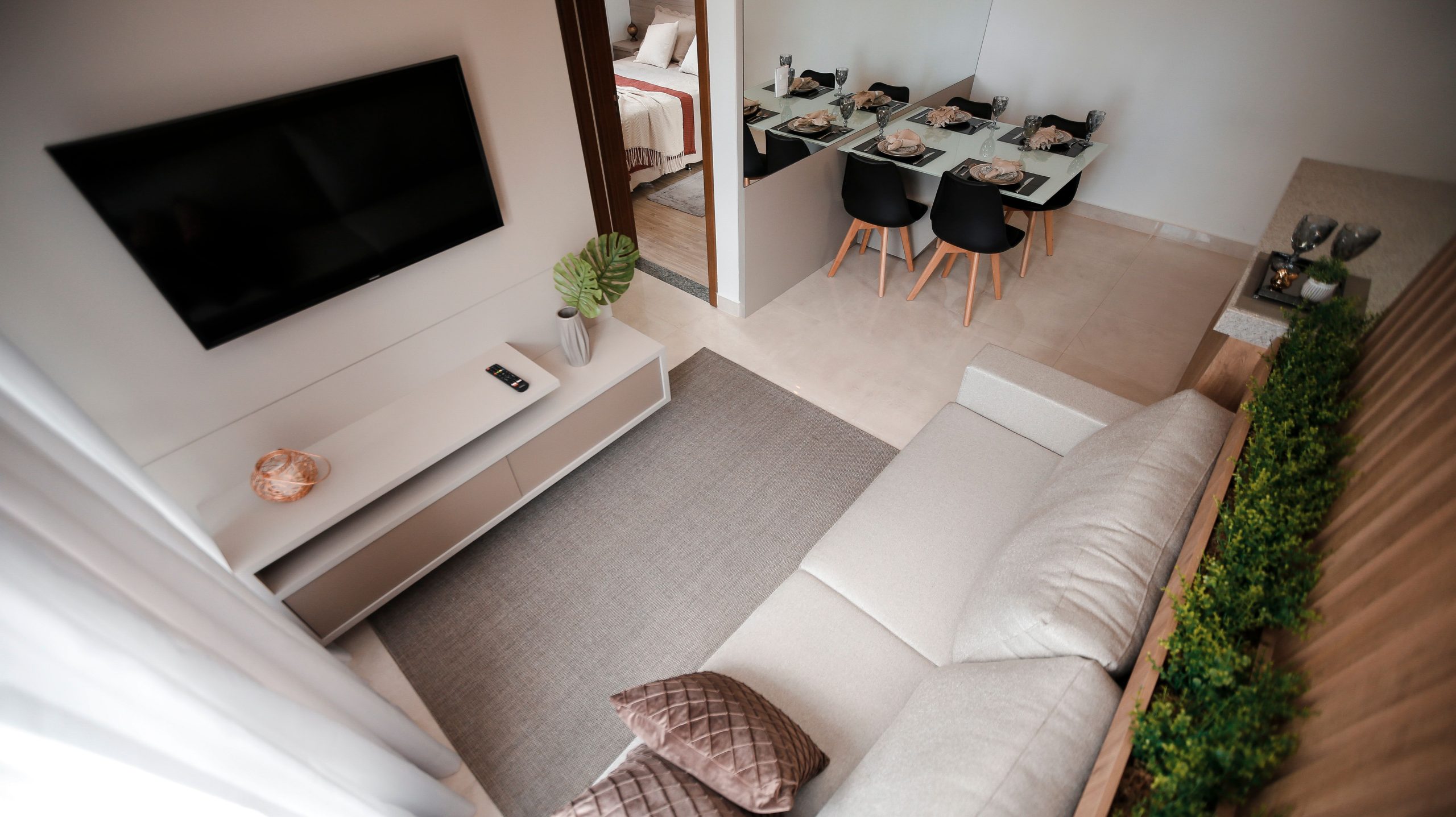 Salon séjour contemporain design épuré et lumineux
